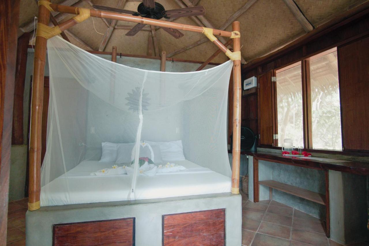 Sangat Island Dive Resort Coron Eksteriør bilde