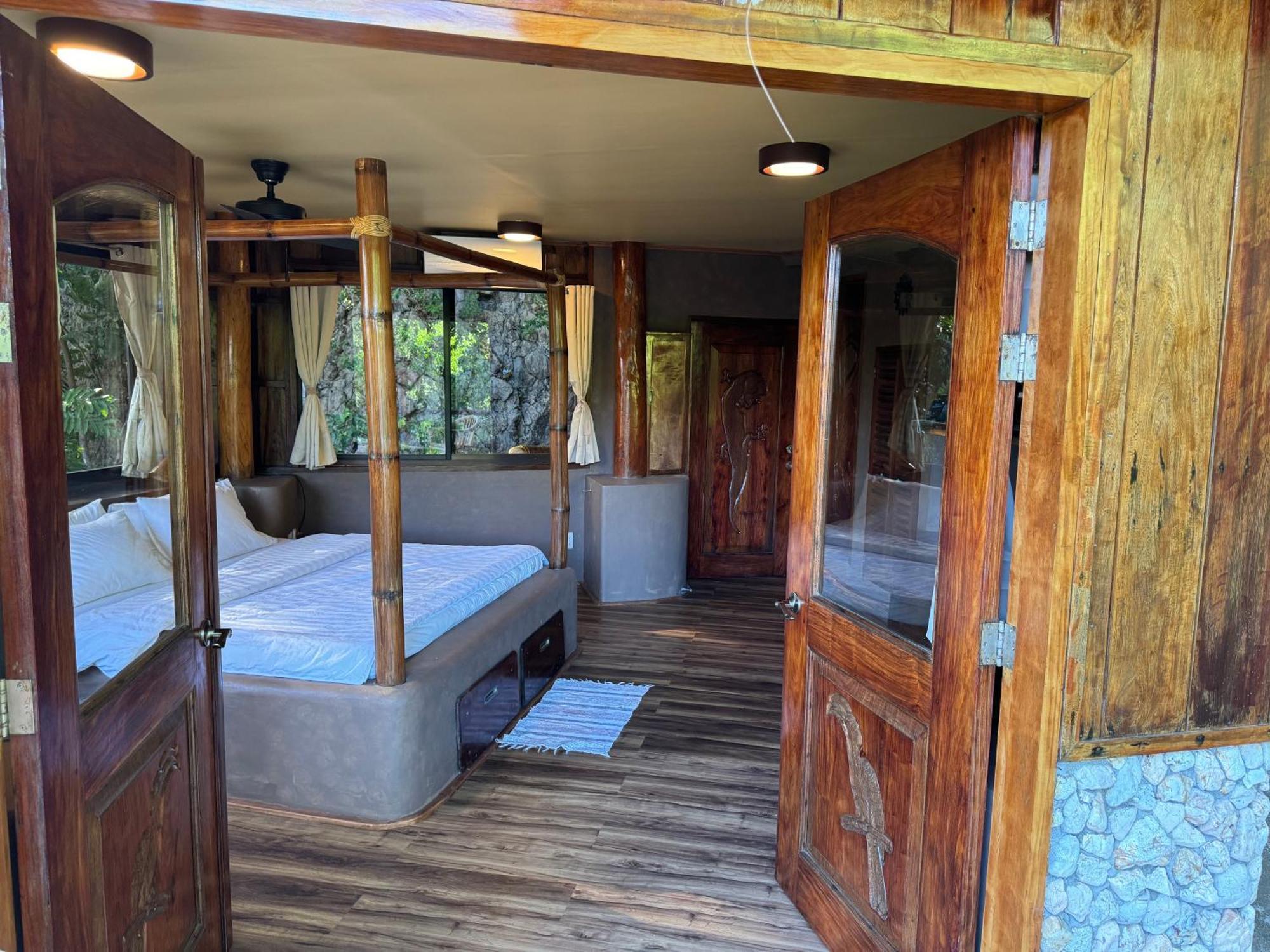 Sangat Island Dive Resort Coron Eksteriør bilde